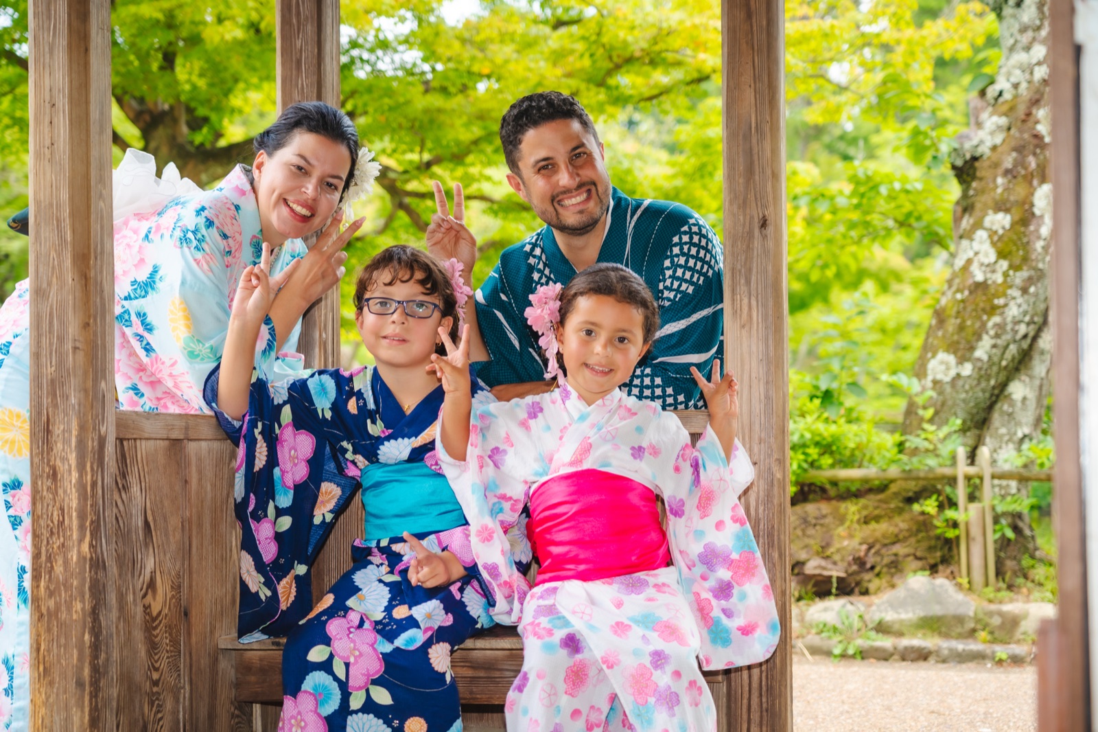 Kimono photoshoot in Kyoto